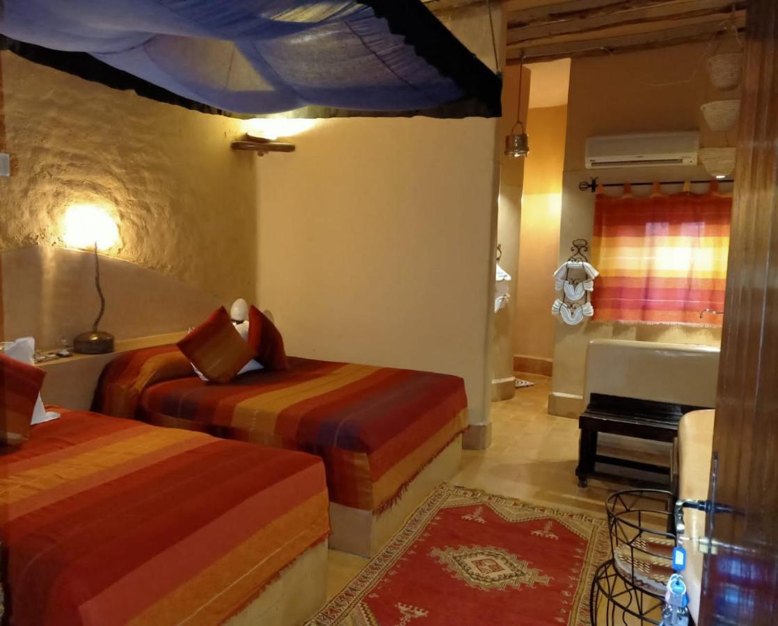Twin Room,1499388718:JPEG